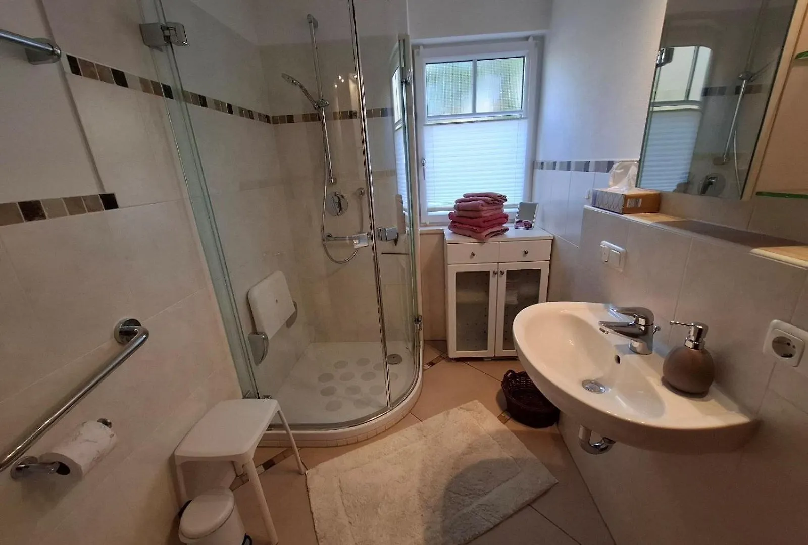 Alpencitynahe Ferienwohnung Brunnthal Germany