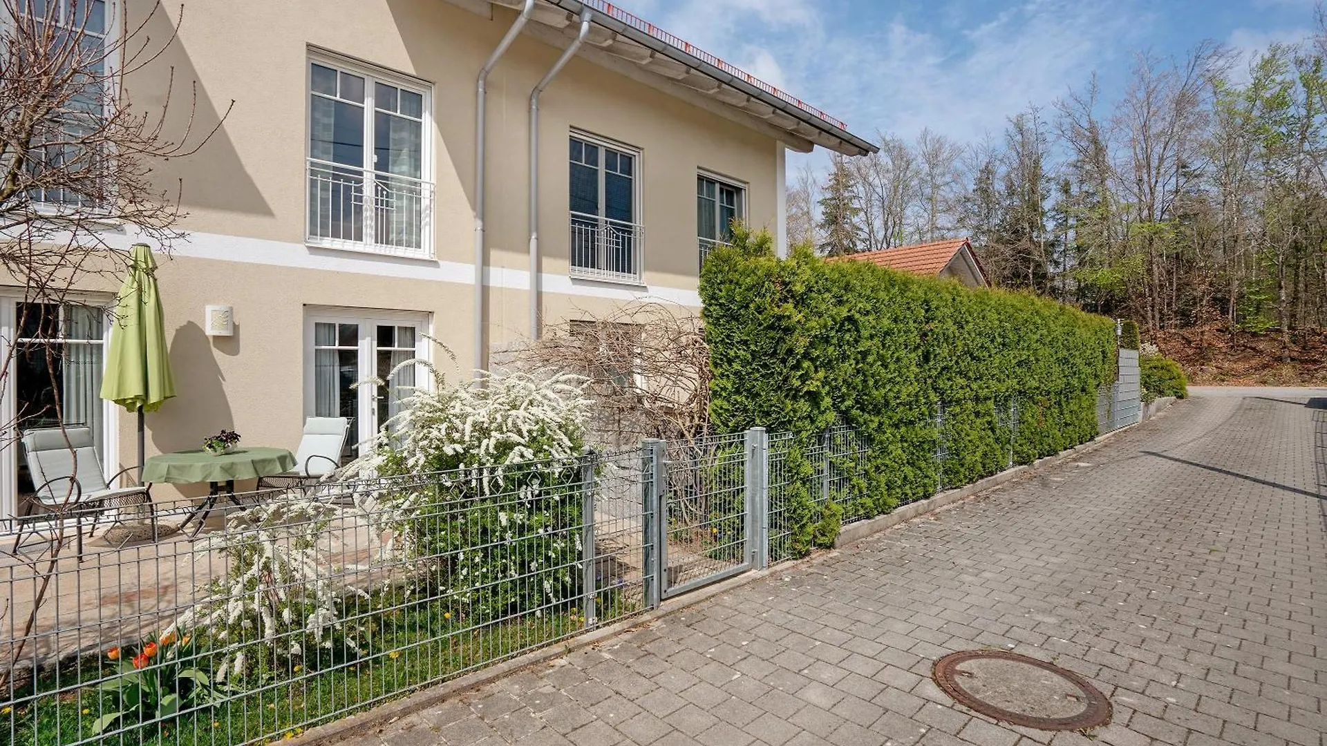 Alpencitynahe Ferienwohnung Brunnthal 0*,  Germany